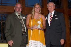 2017-College-Winner-Sydney-Curtis
